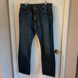 Levi’s 505 36 x 32 Jeans.